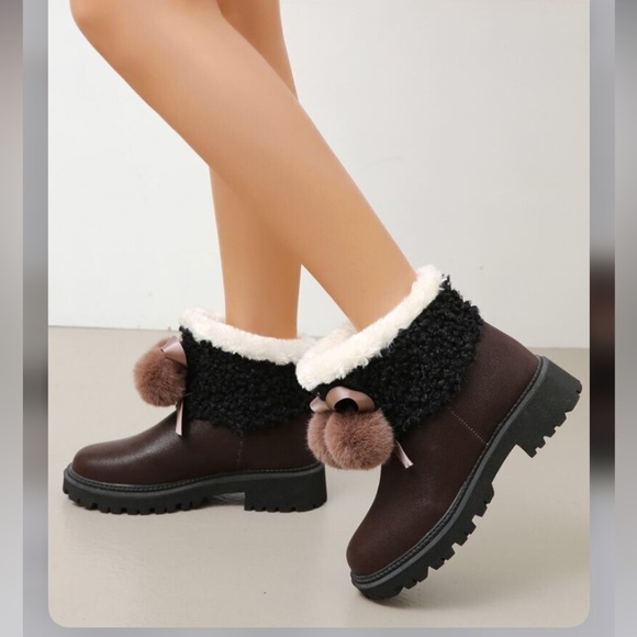 Colorblock Fluffy Trim Snow Boots - Picture 1 of 16